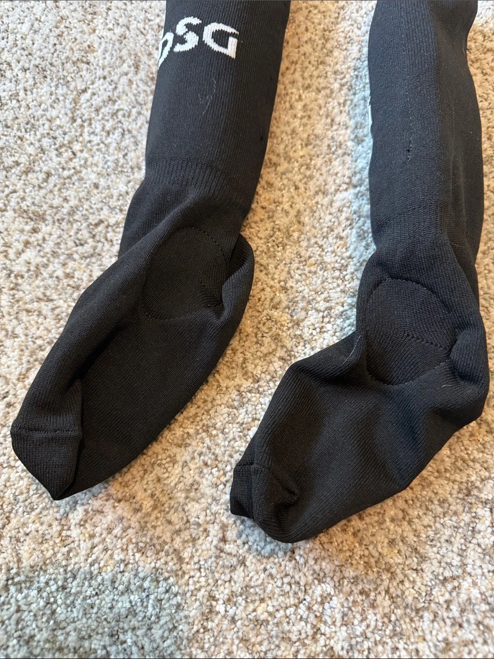 DSG Youth Ocala Black Soccer Shin Socks Removable Guards Size S